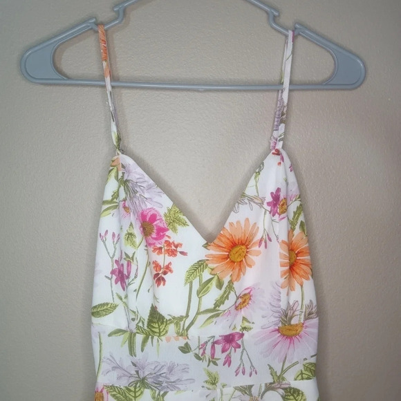 Lulus White Floral Print Tie Back Romper Medium - Picture 4 of 16